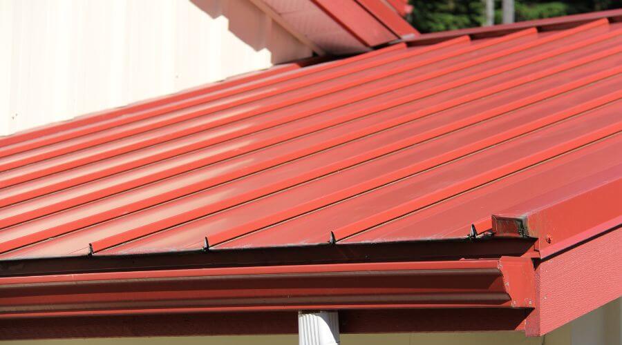 Gutter Debris Removal in Midwest, WY